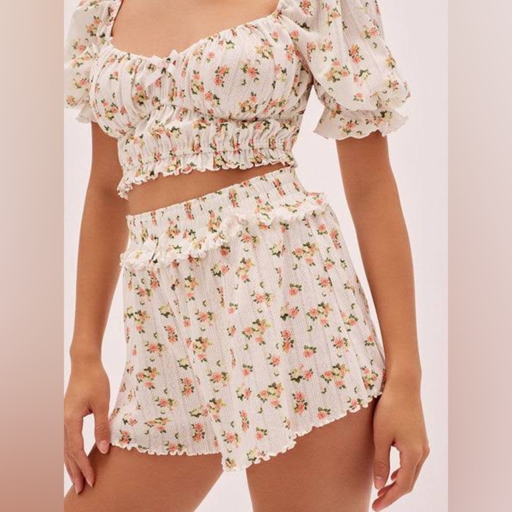 NWT Set 2 pcs Lola Pointelle
